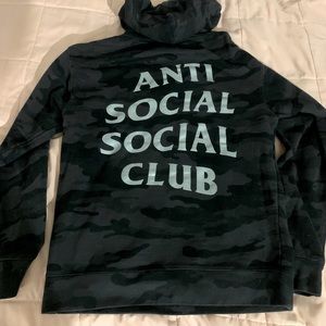 SOLD OUT FOR MONTHS- Authentic Anti social social club camo hoodie  SZ Medium